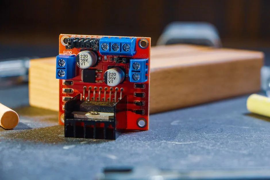 How to Read an Electronic Schematic